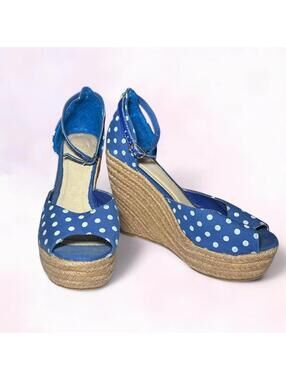 Blue White Polka Dot Heels 4.5 Inch Heel Womens Size 7.5 8 Retro Style